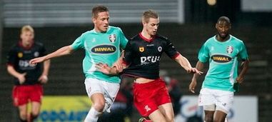 国足能够在 国足能够在