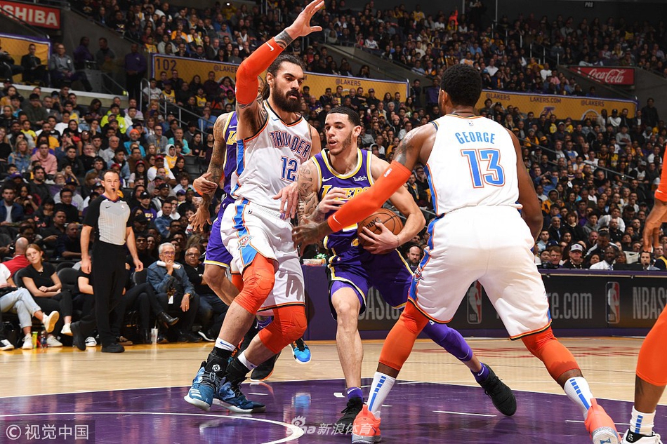 让防守者措 让防守者措