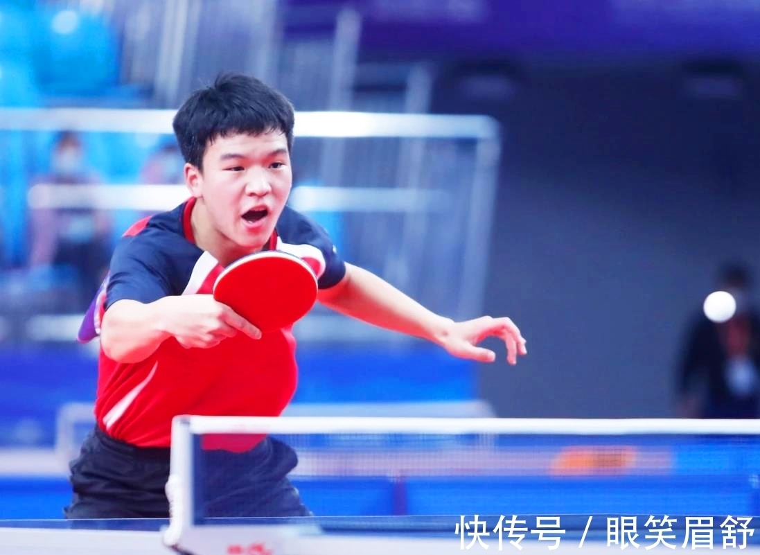 他就展现了 他就展现了