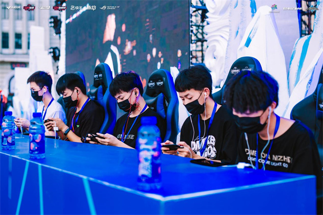 利用速度和 利用速度和