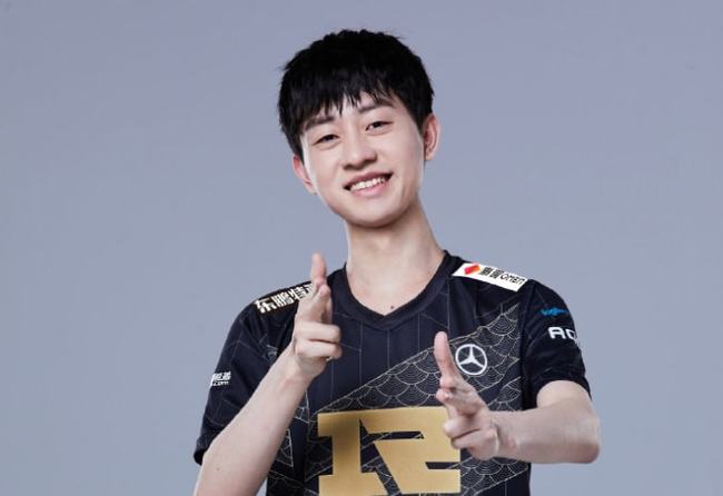 与网球服 与网球服