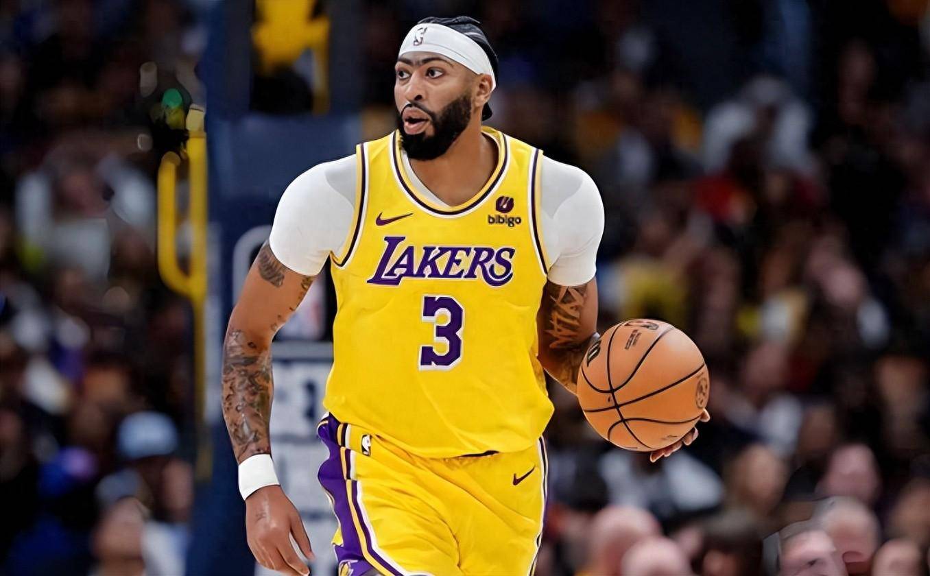 莱万仍是稳 莱万仍是稳