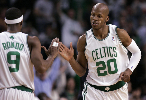 给中锋与后 给中锋与后